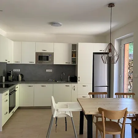 Apartman Ap19 Pstruží